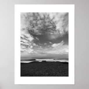 Póster Un banco solitario, fotografía en blanco y negro