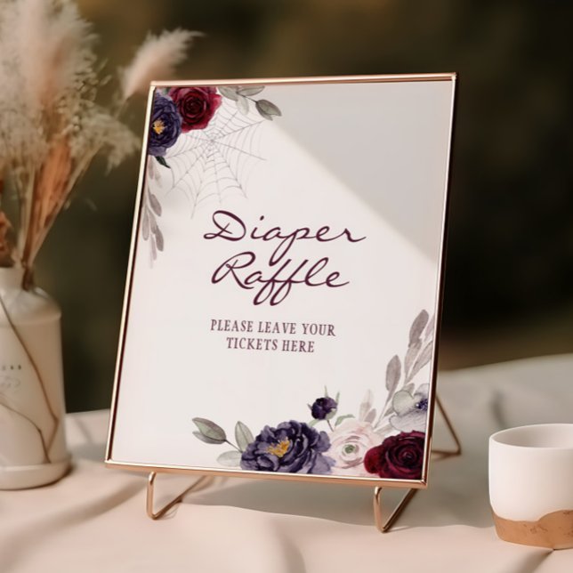 Póster Un bebé está preparando pañales de Halloween (Subido por el creador)