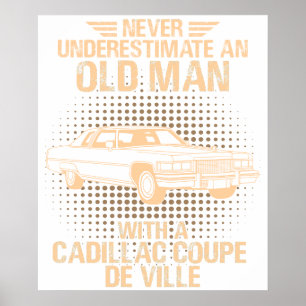 Póster Un Cadillac Coupe De Ville de un hombre anciano