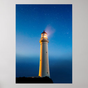 Póster Un faro en el borde del espacio
