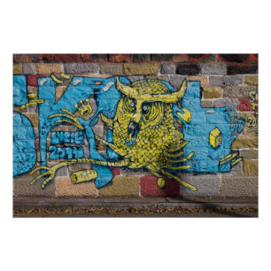 Póster Un Graffiti De Lechuza Horneada Loco
