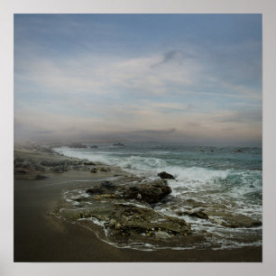 Póster Un hermoso paisaje con mar y un cielo dramático