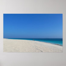 Un hombre y su monstruo del juguete