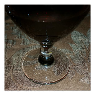 Póster un vaso de vino tinto