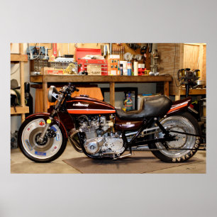 Póster Una bicicleta de arrastre modificada clásica Kawas