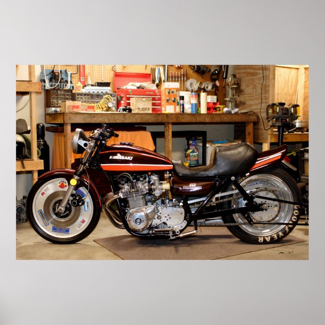 Póster Una bicicleta de arrastre modificada clásica Kawas (Frente)