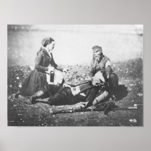 Póster Una enfermera cuidando a un hombre herido