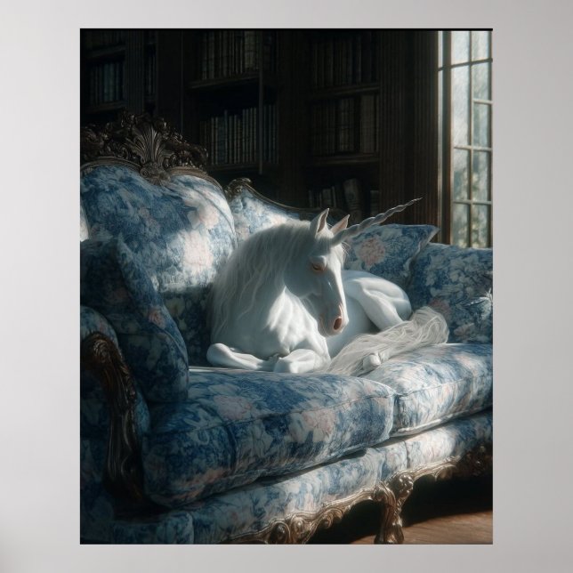 Póster Unicorn Resting on Floral Sofa (Frente)