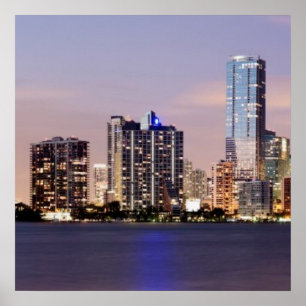 Póster USA, Florida, Miami skyline at dusk 2
