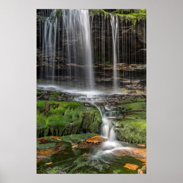 Póster USA, Pennsylvania, Benton. Delicate Waterfall (Frente)