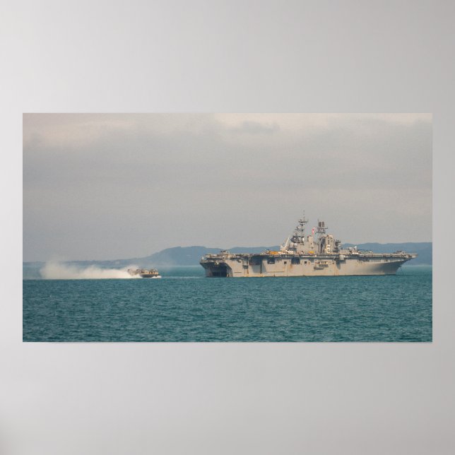Póster USS Bonhomme Richard (LHD 6) (Frente)