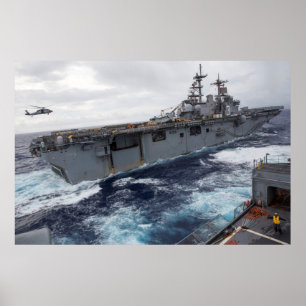 Póster USS Kearsarge (LHD 3)