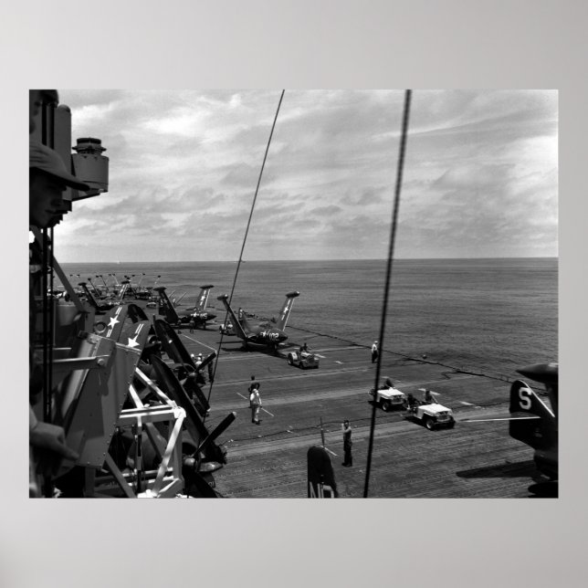 Póster USS Valley Forge (Frente)