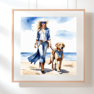 Póster Vaquera costera en Denim con un perro en la playa