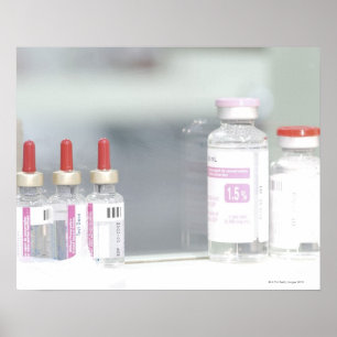 Póster Variedad de soluciones médicas