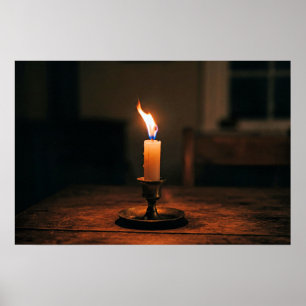 Póster Vela única ardiendo intensamente