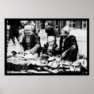 Póster Venta de sandalias en Albania en 1923