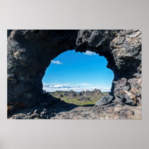 Póster Ventana de lava en Dimmuborgir, zona de Myvatn - I