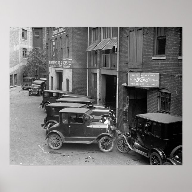 Póster Ventas y servicio de automóviles, 1926. Foto antig (Frente)