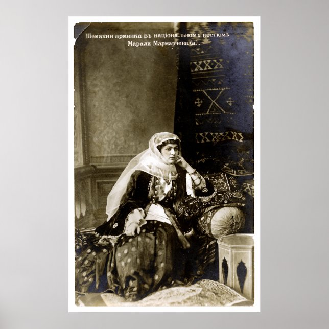 Póster Vestido tradicional de mujer armenia, alrededor de (Frente)
