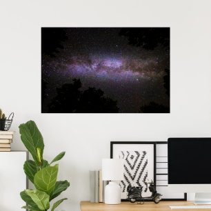 Póster Vía láctea con silueta de árboles