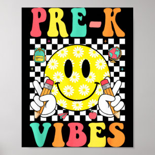 Póster Vibraciones de pre-k cara sonriente retro maestro