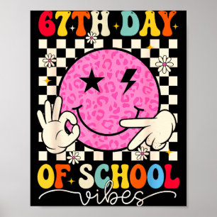 Póster Vibraciones del 67º día de escuela Divertido Seis