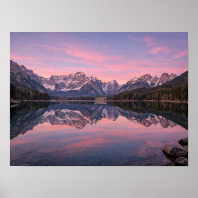 Póster Vibrant Pink Sunset Mountain Lake Reflection (Frente)