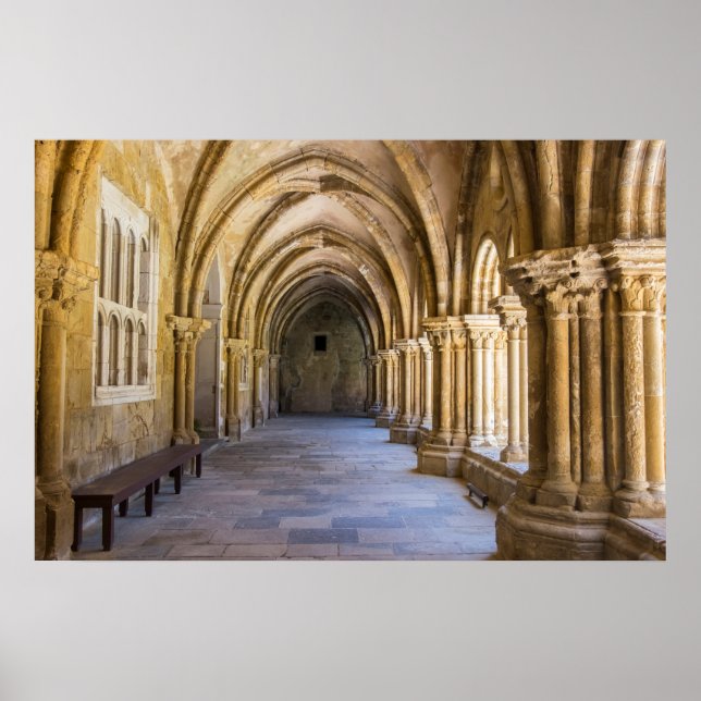 Póster Vieja catedral Cloister Hallway (Frente)