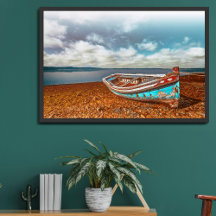 Viejo Aiola. Barco tradicional portugués en una pl