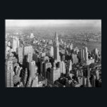 Póster Vintage New York City Art Deco Skyscraper<br><div class="desc">Muestra tu amor por la ciudad de Nueva York con esta foto vintage del centro de Manhattan.</div>