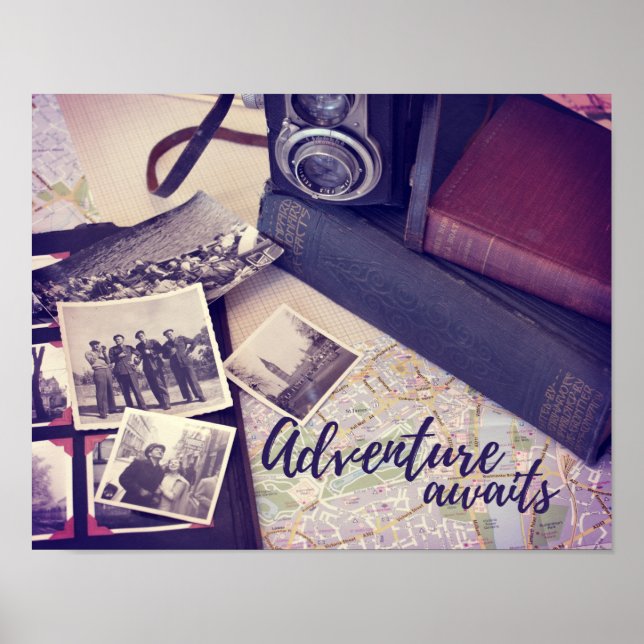 Póster Vintage Photograph Adventure Awaits (Frente)