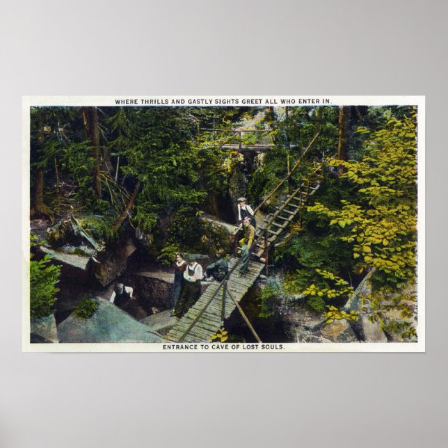 Póster Vista de la entrada de la Cueva de Almas Perdidas (Frente)