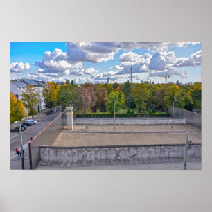 Póster Vista de una sección del Muro de Berlín, Alemania