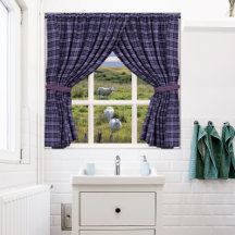 Vista de ventanas con ovejas y paisajes pacíficos