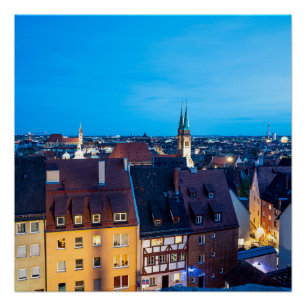 Póster Vista del casco antiguo de Nuremberg de noche