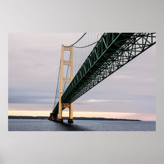 Póster Vista del puente Mackinac desde el lago Michigan (Frente)