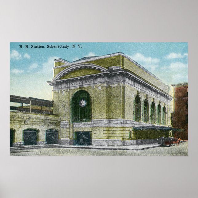Póster Vista exterior de la estación de tren (Frente)