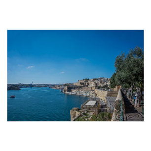 Póster Vista panorámica de la muralla y el puerto de La V