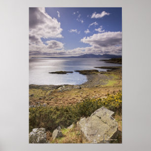 Póster Vistas al agua y a la costa en Bute, Argyll, Escoc