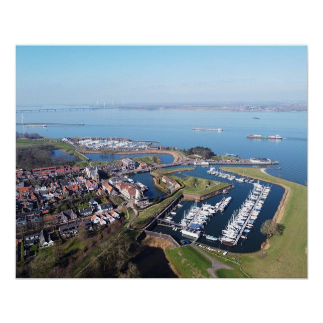 Póster Willemstad Nederland drone overzicht. (Anverso)