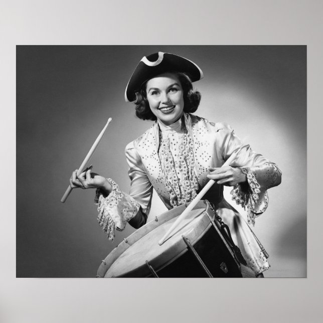 Póster Woman dressed as drummer from American (Frente)