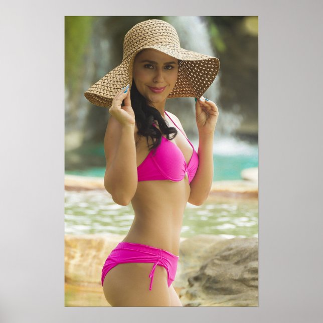 Póster Woman In A Pink Bikini (Frente)