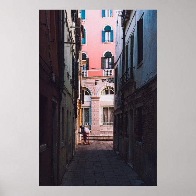 PÓSTER WOMAN IN WHITE SHIRT AND BLACK PANTS WALKING ON SI (Frente)