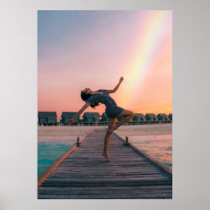 Póster Woman standing on dock