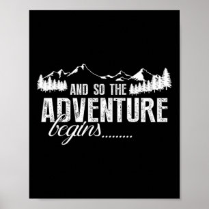 Póster Y así comienza la aventura de camping en carretera