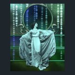 Póster Zohara: Mujer Art Deco en Aqua y Green<br><div class="desc">Zohara en el vestido de ópera. Su abrigo es de brocado forrado en seda,  su vestido es de seda,  lujosamente bordado con hilos metálicos. Se encuentra sobre un fondo de seda colorida y brillante con hilos de estrellas brillantes y vidrio arco iris en un marco metálico.</div>