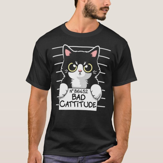 Preso de gato de mala calidad con camiseta esencia (Anverso)
