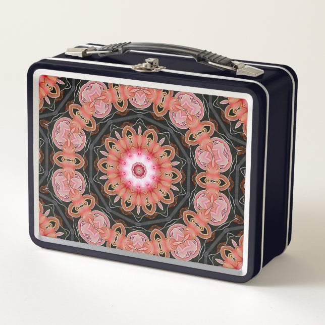 Pretty Metal Lucky Lunch Box (Anverso)