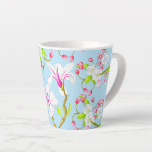 Primavera deliciosa en una pequeña taza de latte (